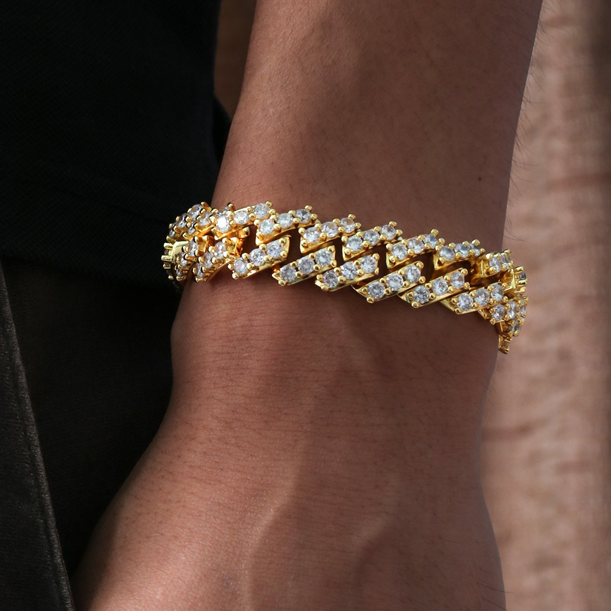 15MM 14K Gold Simulated S Link Prong Bracelet