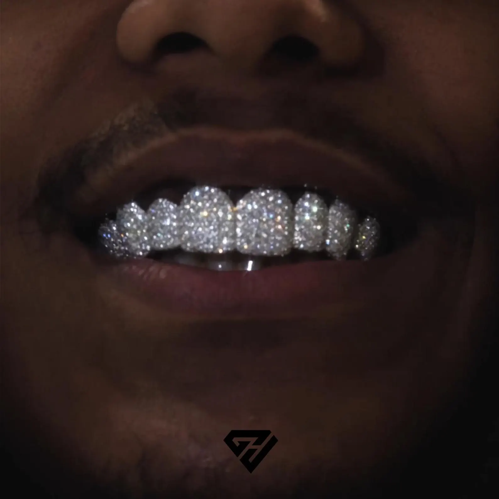 How to Get Custom Moissanite Grillz? A Complete Guide with Gubanlink