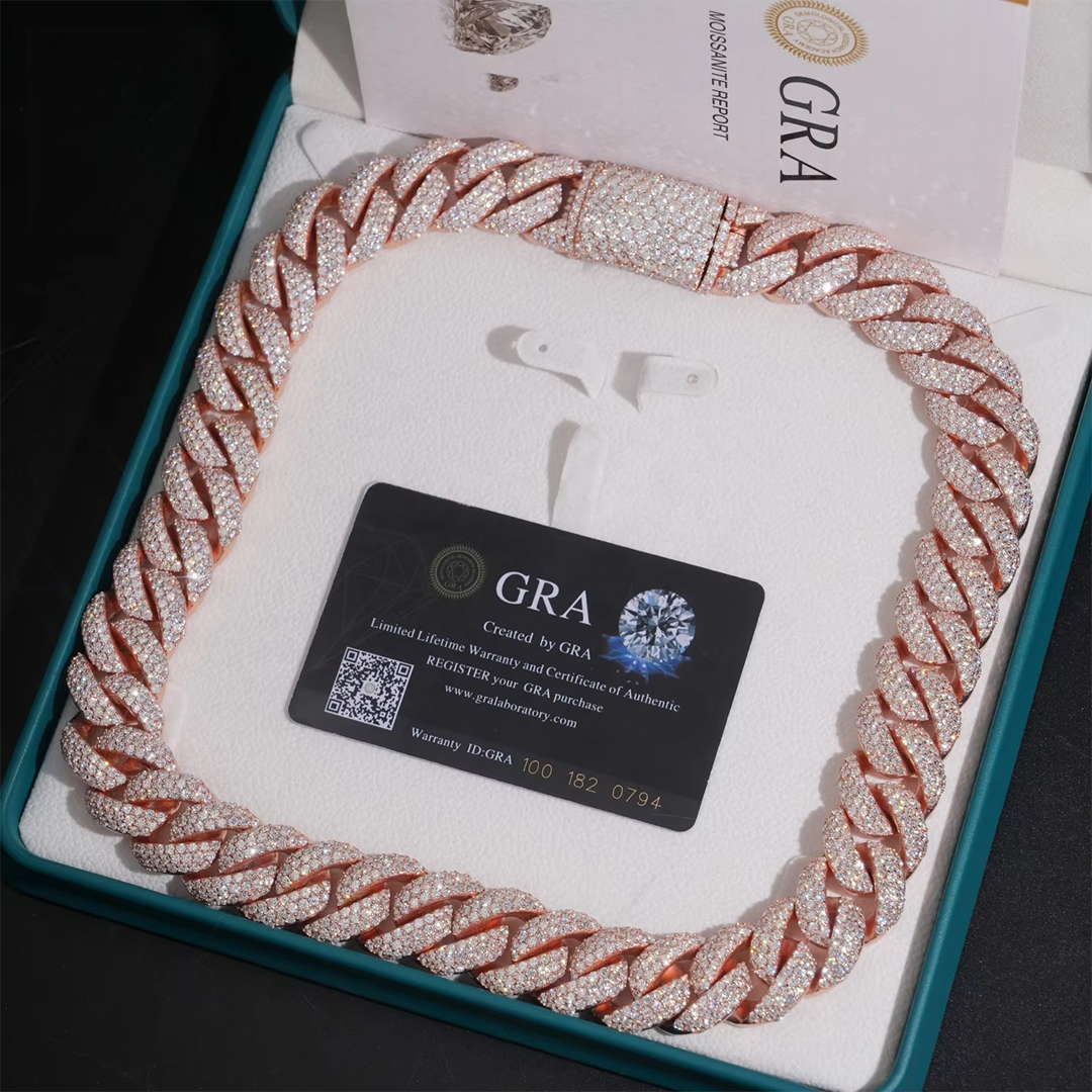 Diamond Cuban Link Chain Iced Out VVS Moissanite Diamond Sterling Silver 925 Hip Hop Miami Cuban Link Chain Necklace