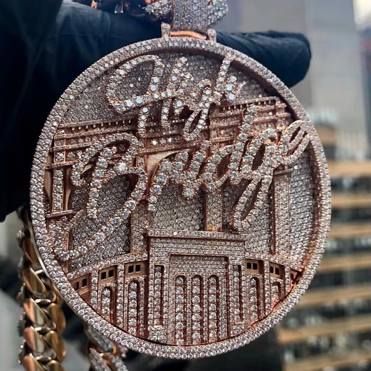 Custom Hiphop Style Moissanite Diamond Iced Out 925 Sterling Silver 18K Gold Plating VVS GRA Certified Moissanite Pendant Thegoldlinks