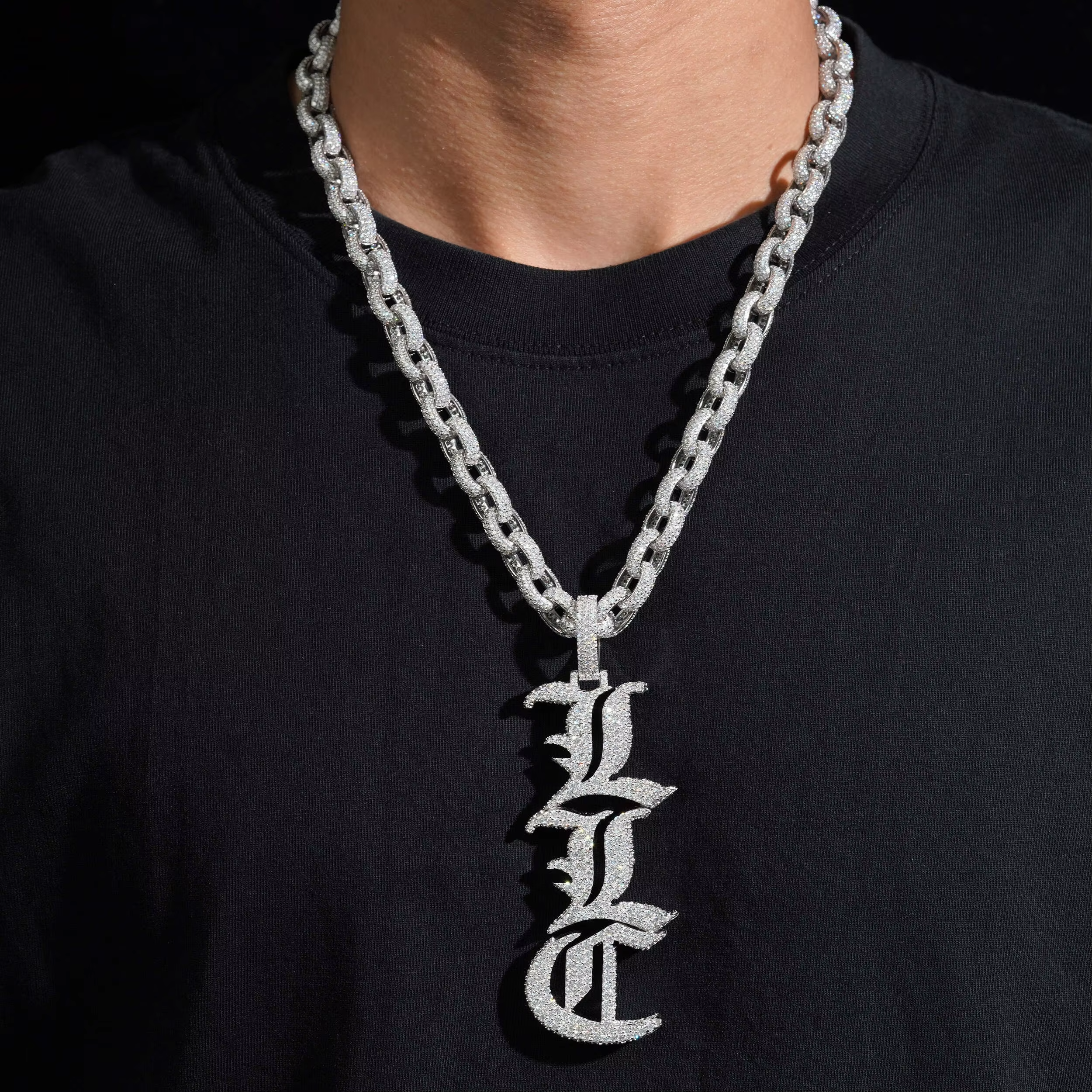 Custom 925 full ice crystal moissanite letter name pendant Gubanlink