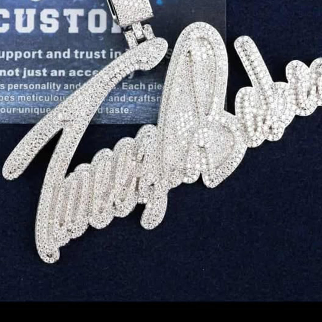Custom silver moissanite letter pendant Gubanlink