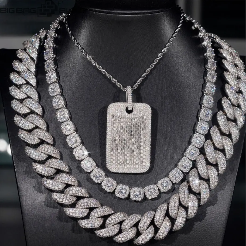 S925 Sterling Silver Moissanite Square Pendant