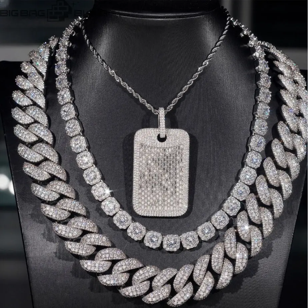 S925 Sterling Silver Moissanite Square Pendant