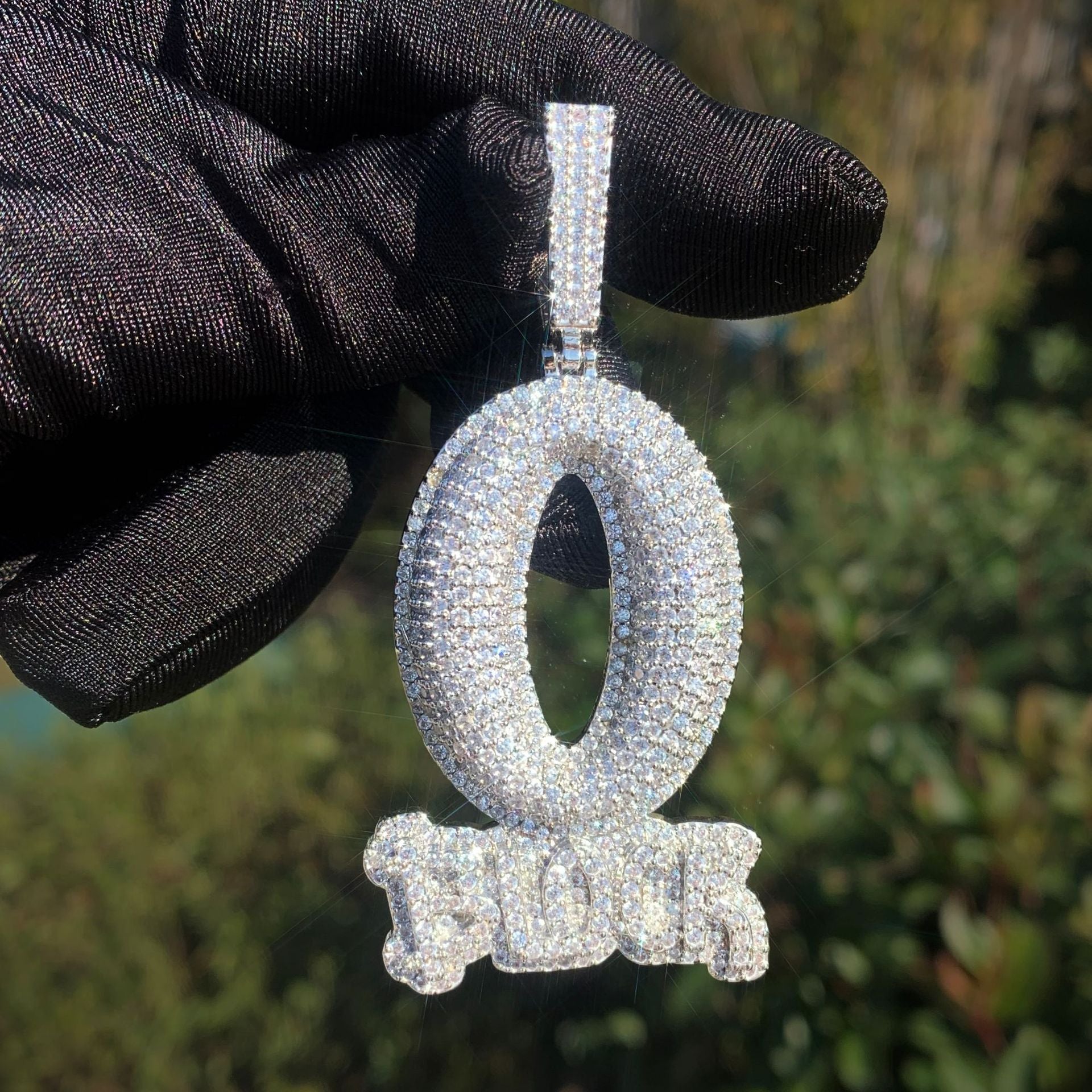O-shaped BLOCK Silver Moissanite Pendant