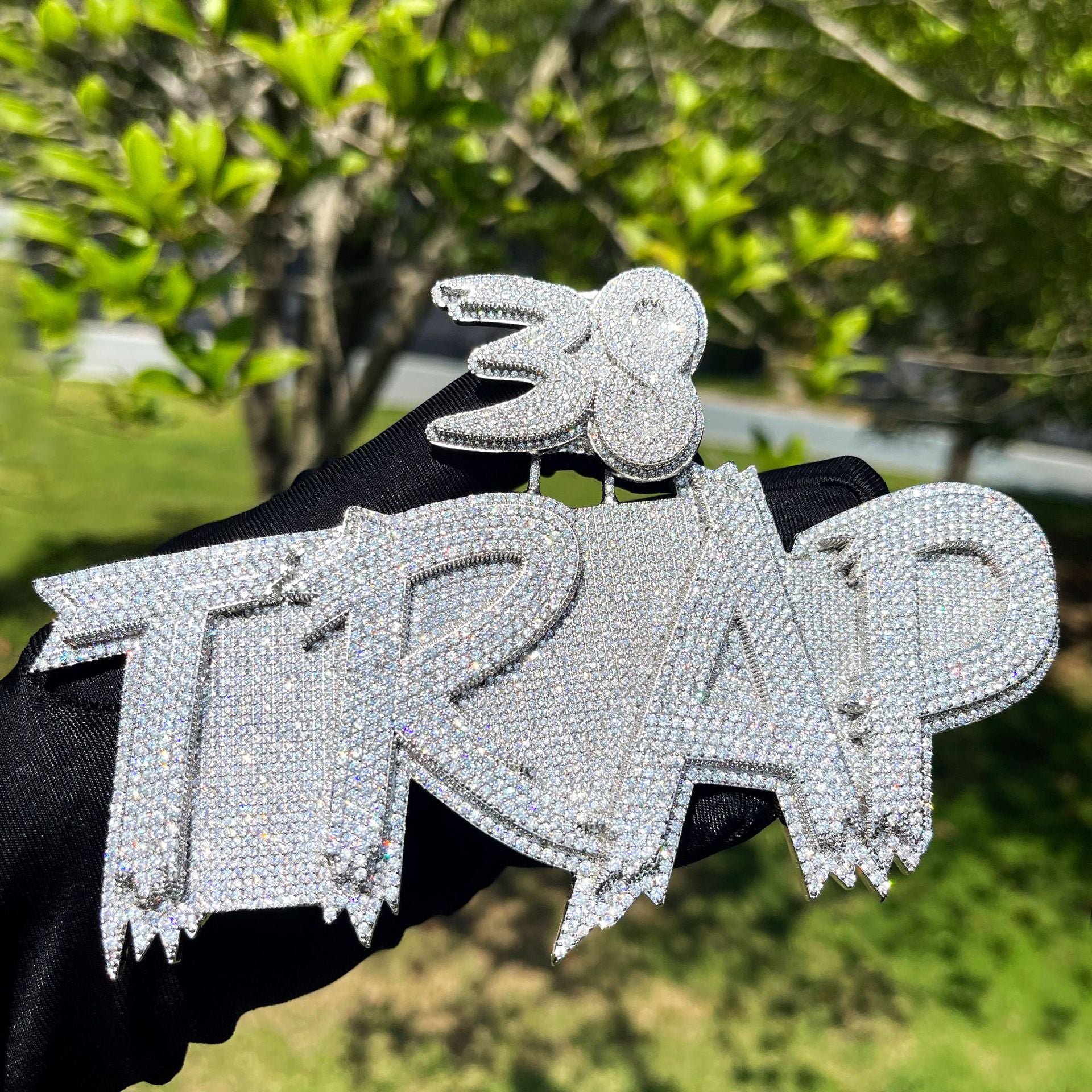 Iced Graffiti Letters Hip Hop Custom Made Nameplate Hip Hop Pendant