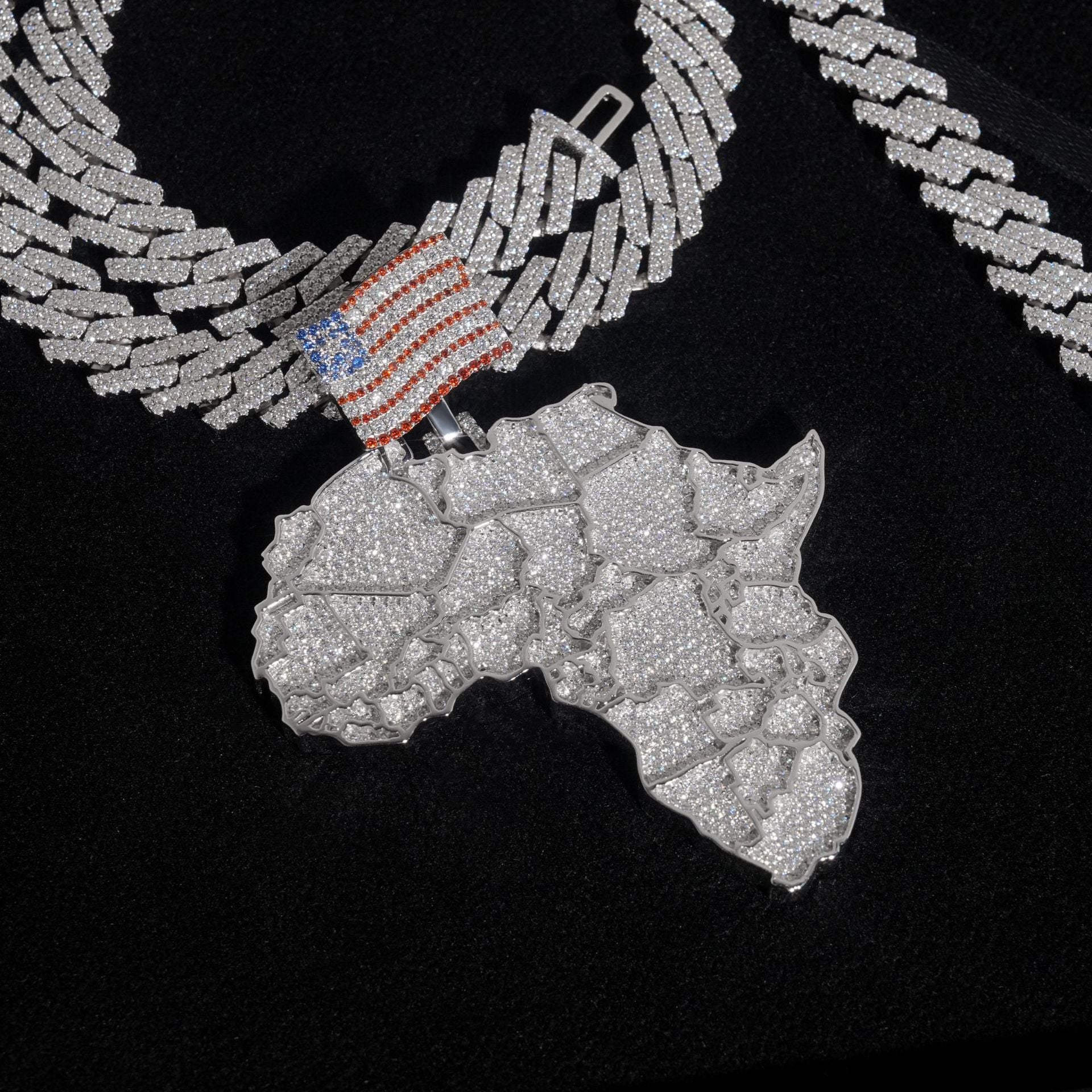 African Continent Pendant Icy Crystal Hip Hop Style 925 Sterling Silver Moissanite Gemstone gubanlink