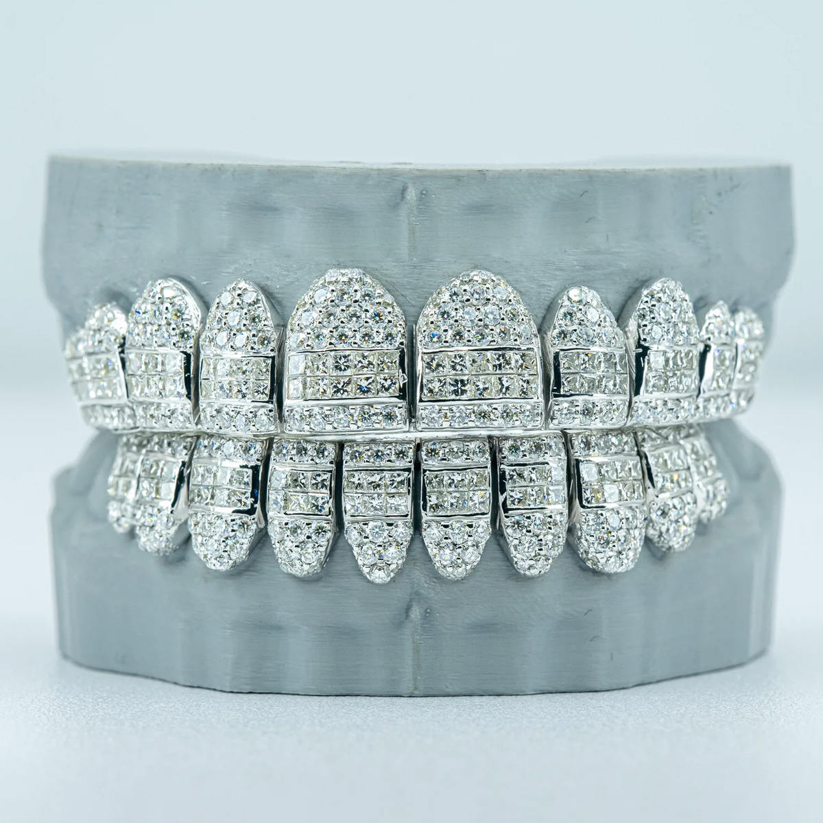10 on 10 Hybrid 10k White Gold Moissanite Diamond Grillz Gubanlink