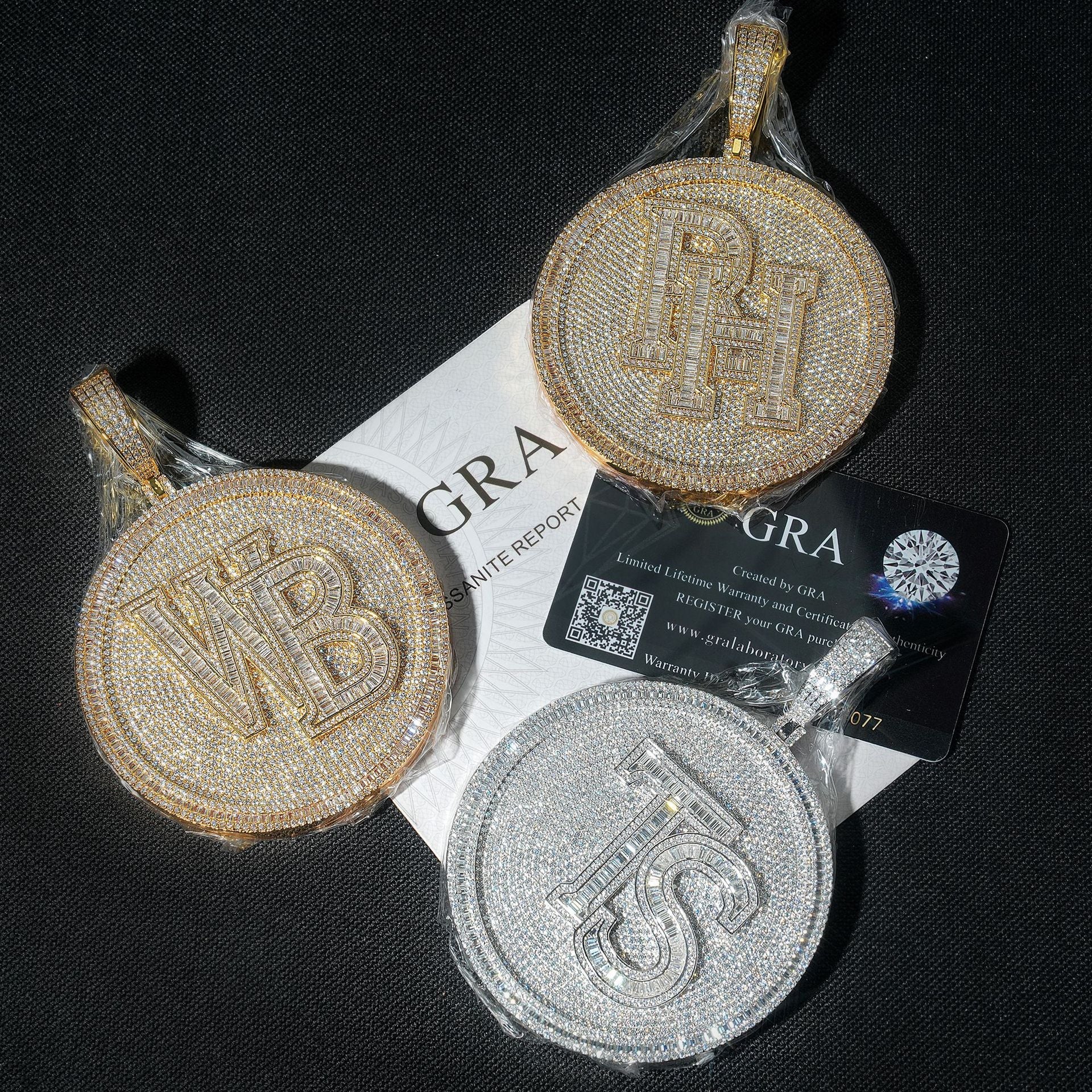 Custom 80MM Silver Moissanite Letter Necklace 3D Large Disc Gubanlink