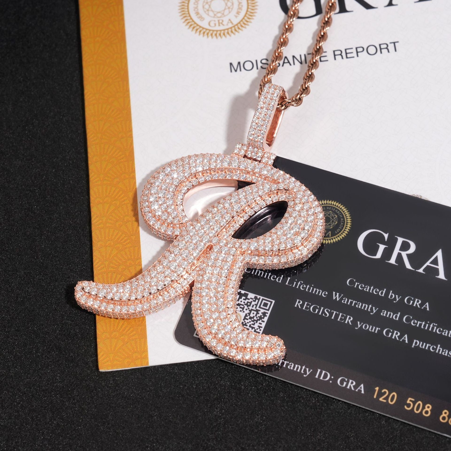 Custom Letter R Moissanite Pendant gubanlink