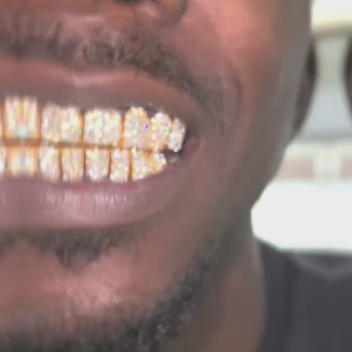 10 on 10 Full Bust Down  S925 VSS Moissanite Diamond Grillz
