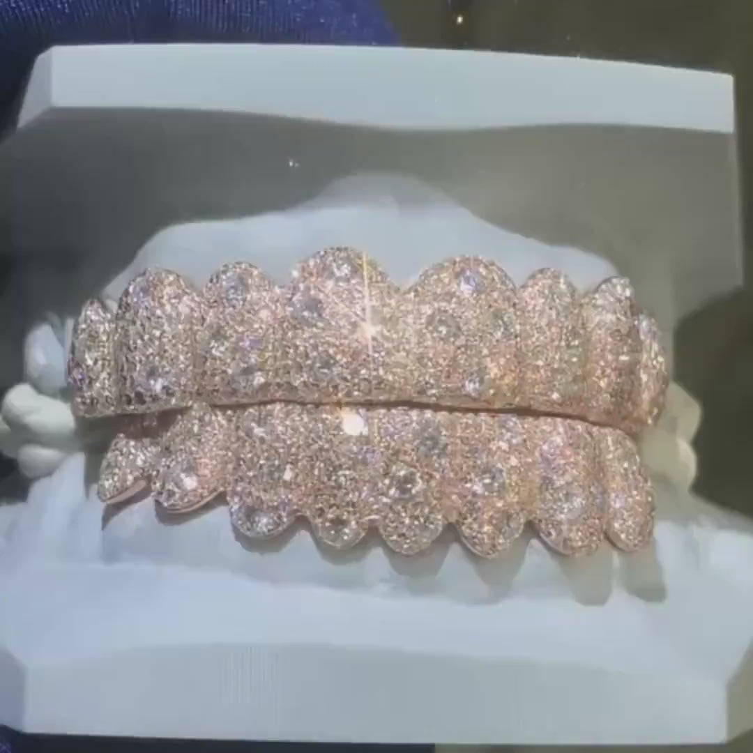 Custom-made braces in S925 sterling silver with VVS moissanite