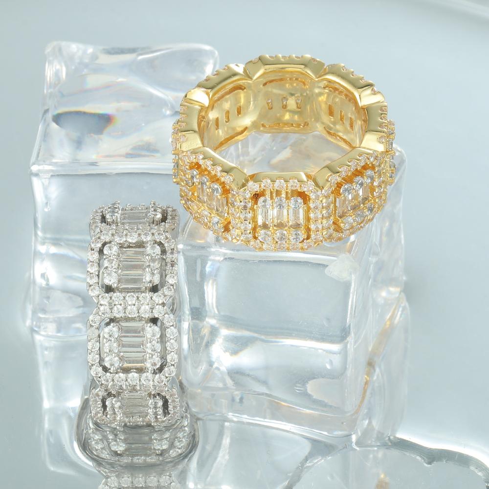 14K/White Gold Hip Hop Ring