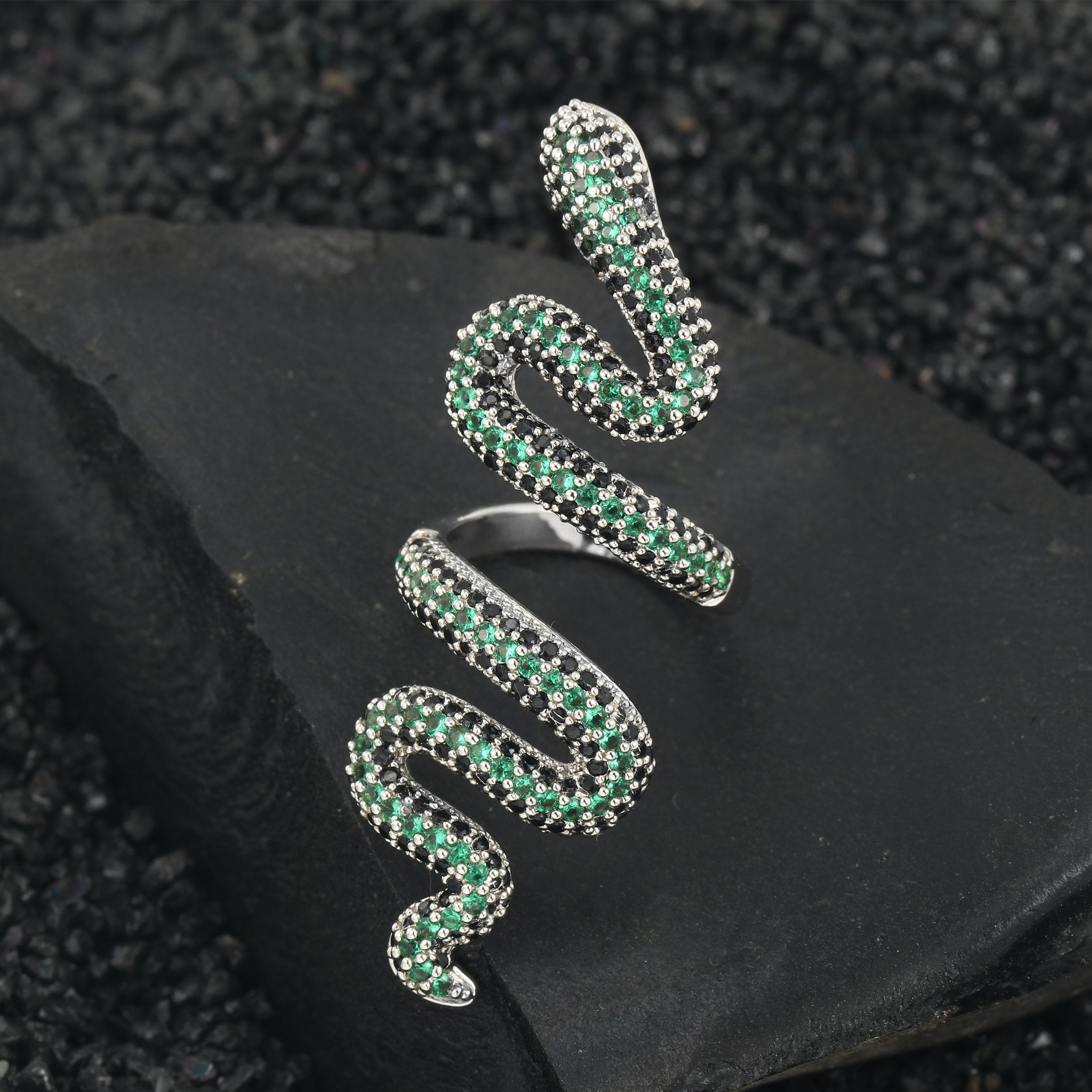 18K/White Gold Iced Snake Ring Thegoldlinks