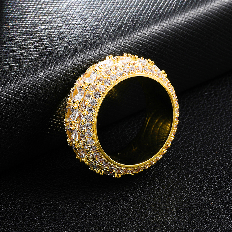 18K Gold Iced Out Spinning Ring Thegoldlinks